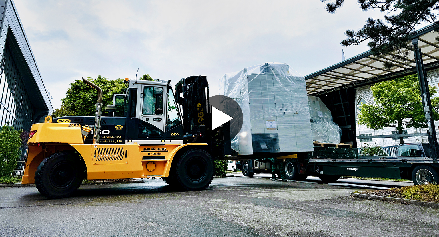 Gsell Lieferung Carbon Fraesmaschine